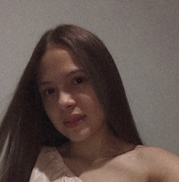 Linda Caballero Mora